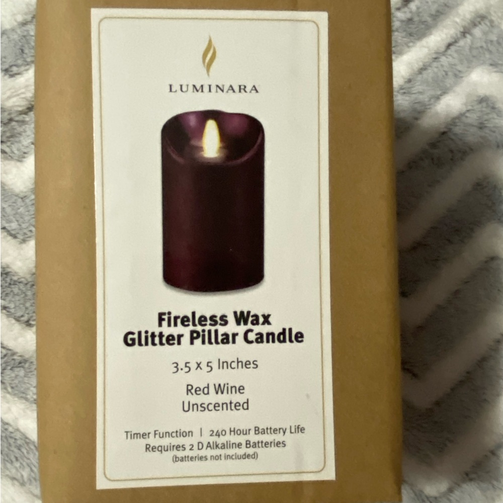 NIB Luminara Fireless Wax Glitter Pillar Candle. Red Wine Color. 3.5”x5”